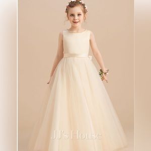 JJ House flower girl dress
